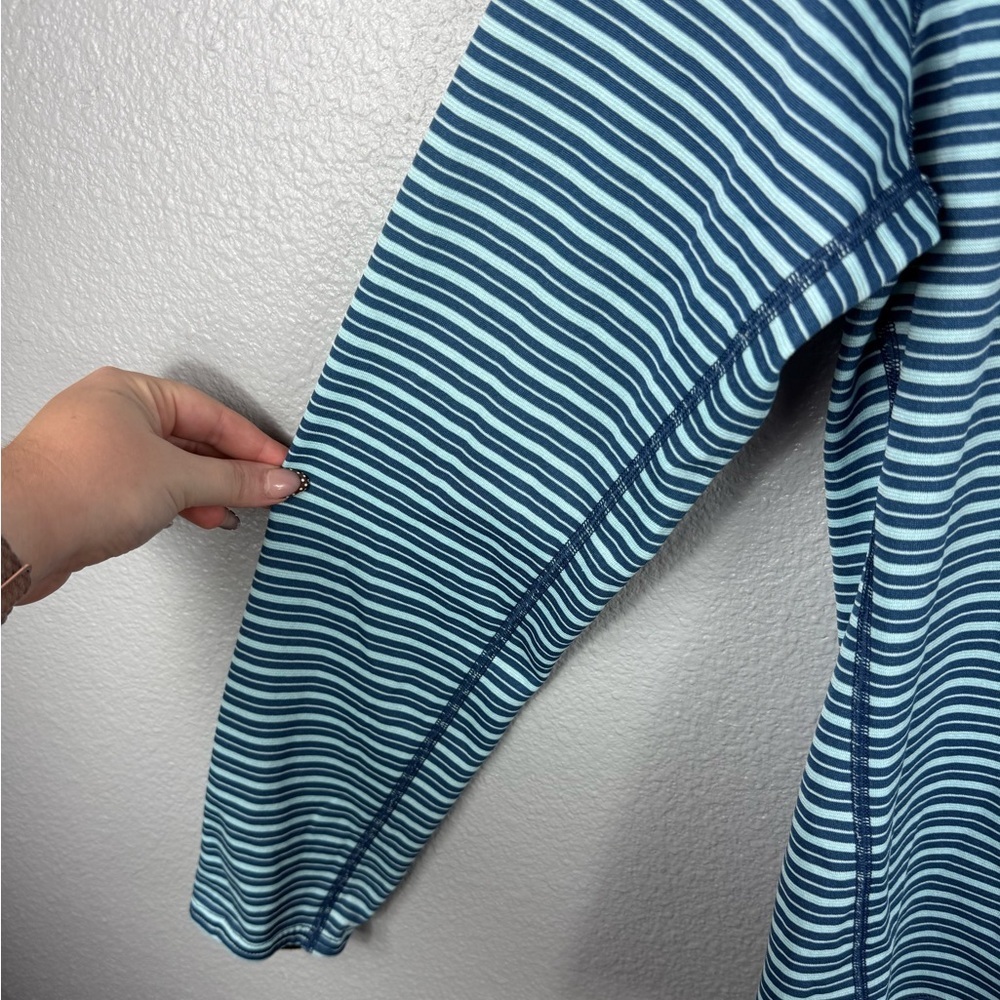 Patagonia Men’s Striped Blue Lightweight Layer Collared 3/4 Zip Activewear Small - Picture 7 of 11